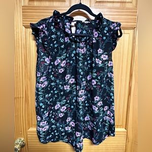 Spense brand sleeveless blouse. Size XL.